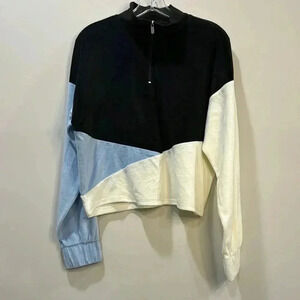 C+P Women’s Black Blue Ivory Half Zip Sweatshirt Size L NWOT